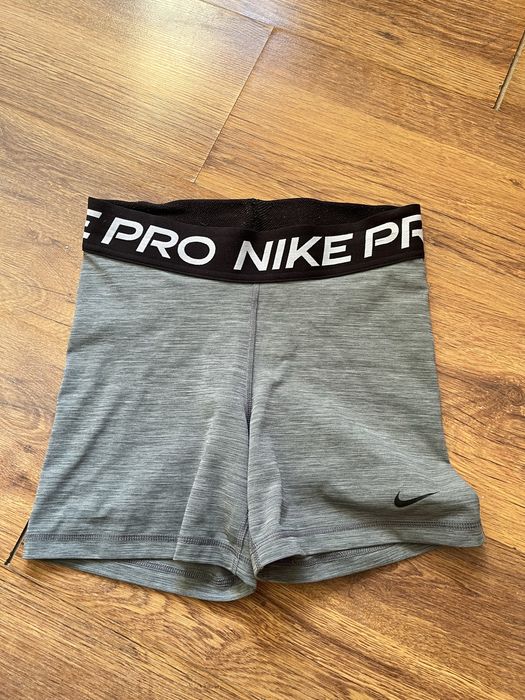Шорти жіночі спортивні Nike pro
