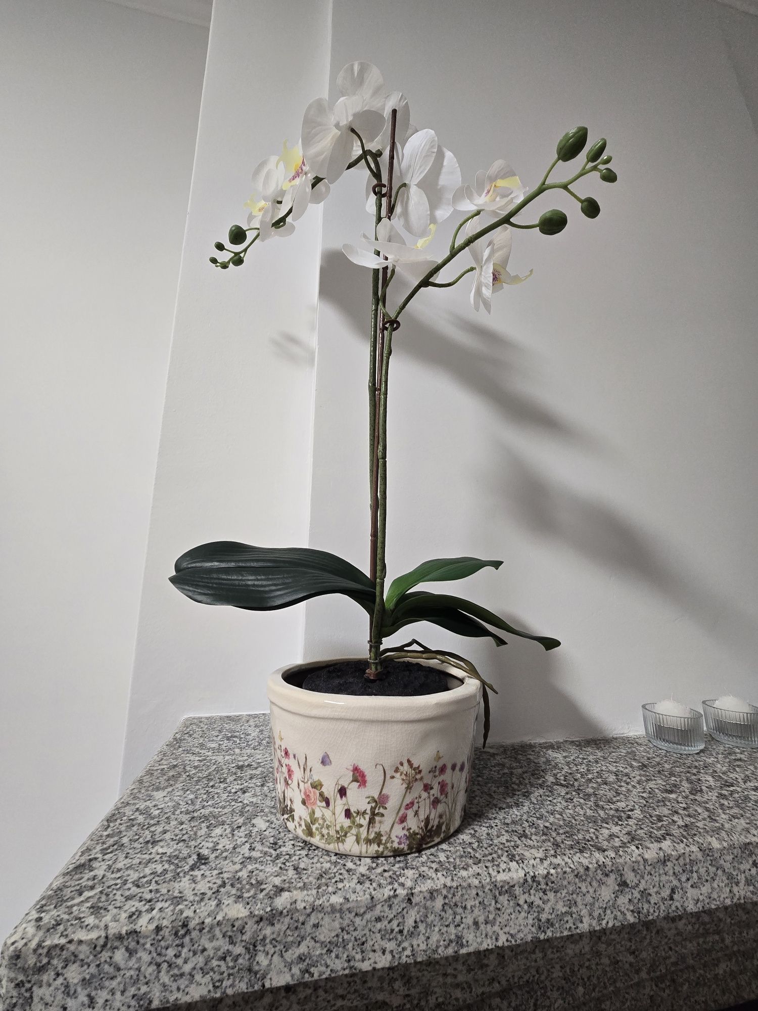 Conjunto de vasos pintados a mão