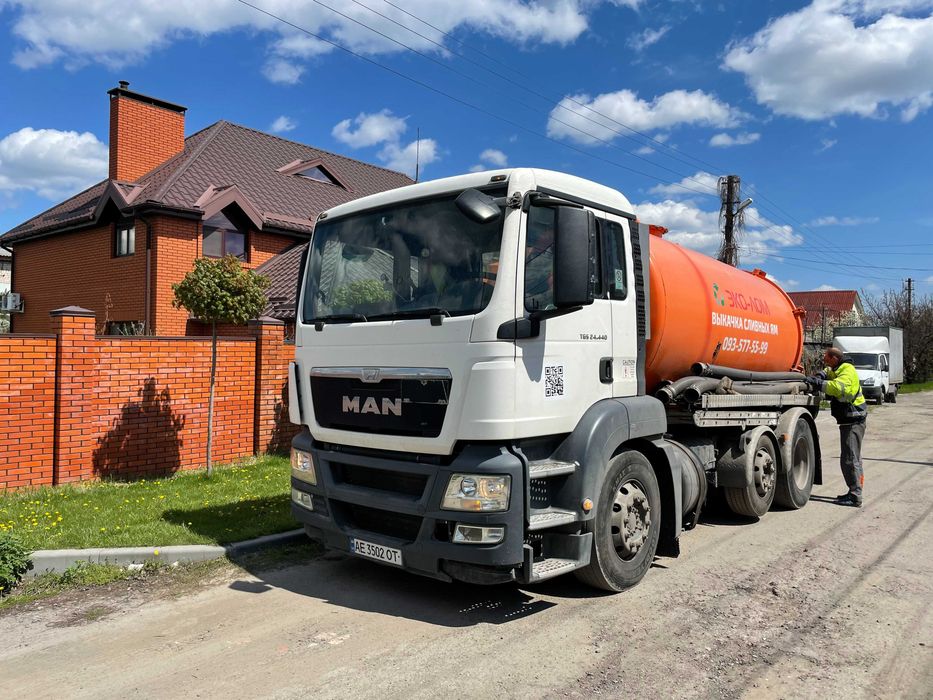 Откачка выгребных ям, 100м рукава. Илососные услуги