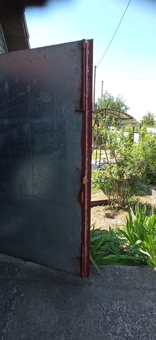 Ворота  гаражні, утеплені