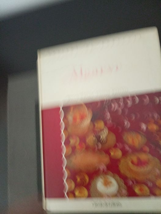 Cozinha de Portugal - Algarve 	Maria Odette Cortes Valente C. Leitores