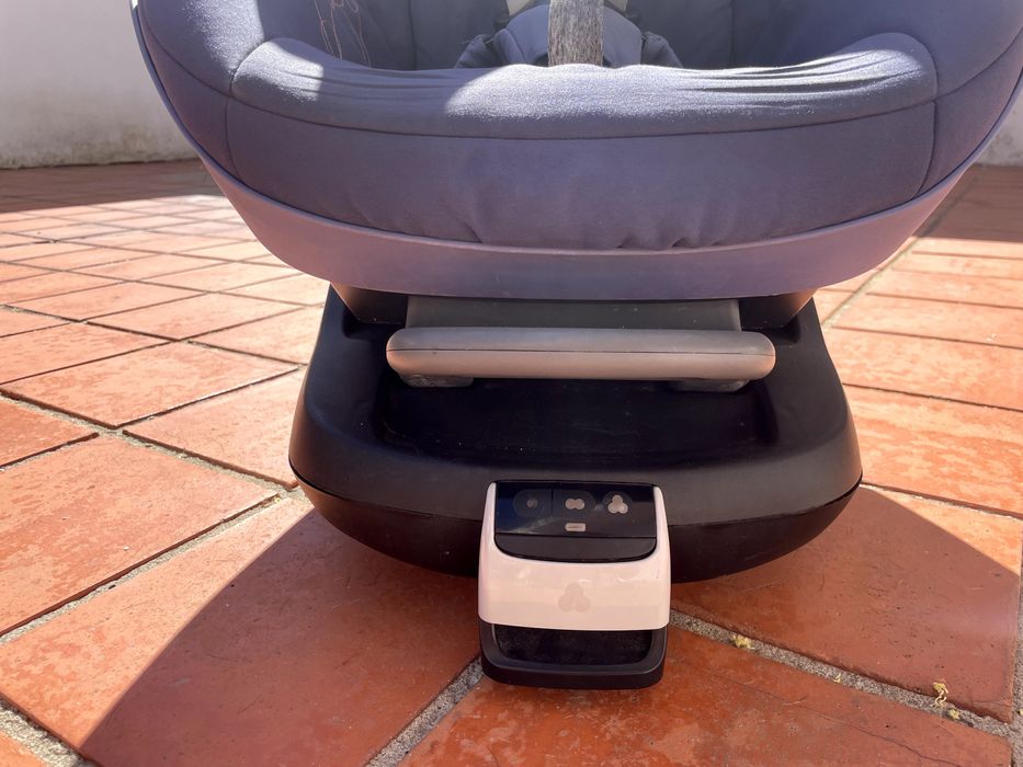 Carrinho de bébé + cadeira auto + base isofix