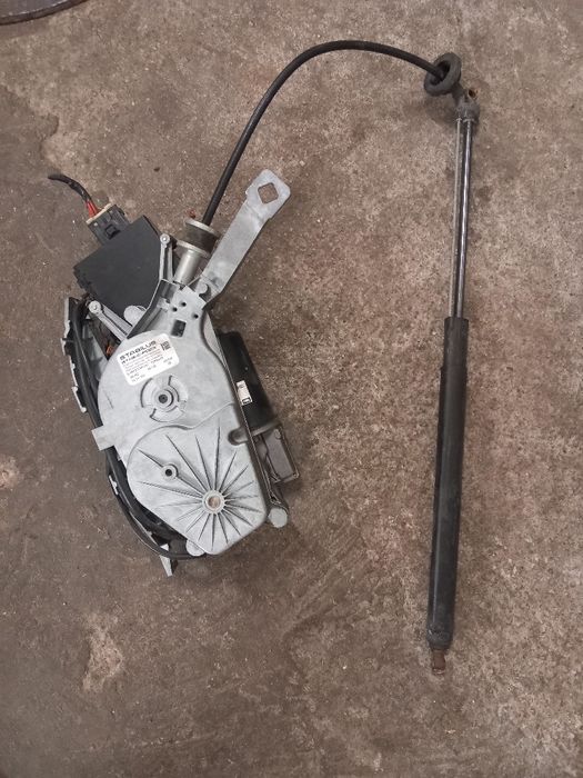 Mechanizm klapy bagażnika vectra c kombi