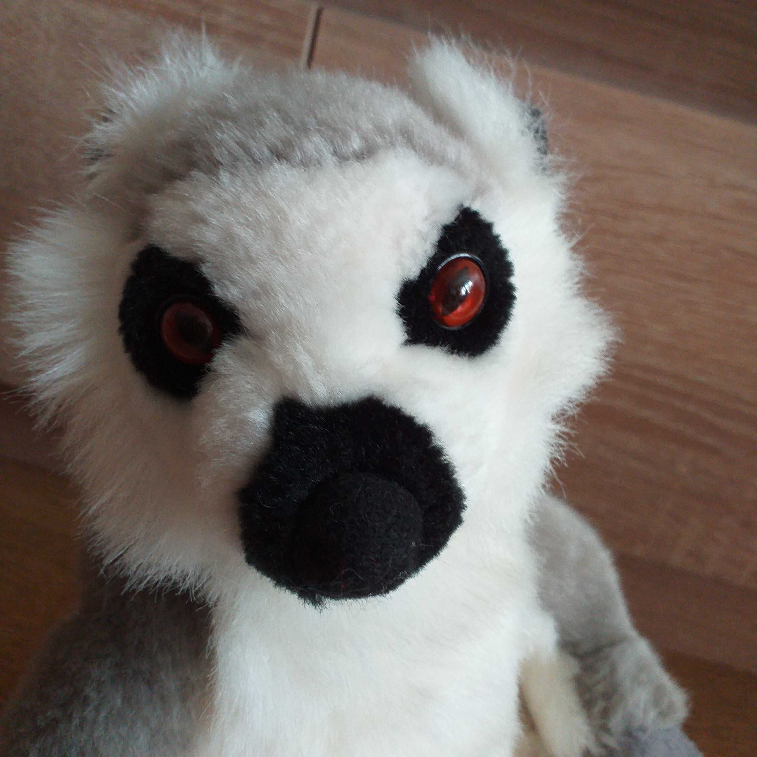 Lemur pluszak wys. 24 cm