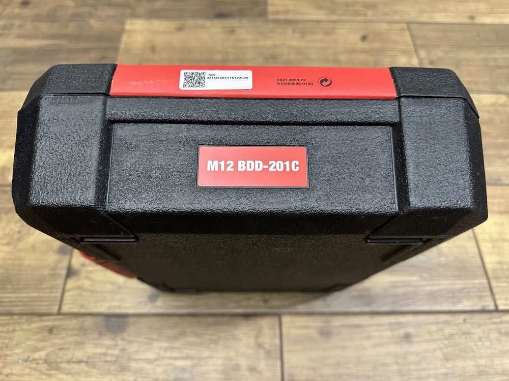 Walizka, skrzynka transportowa Milwaukee M12 BDD-201C