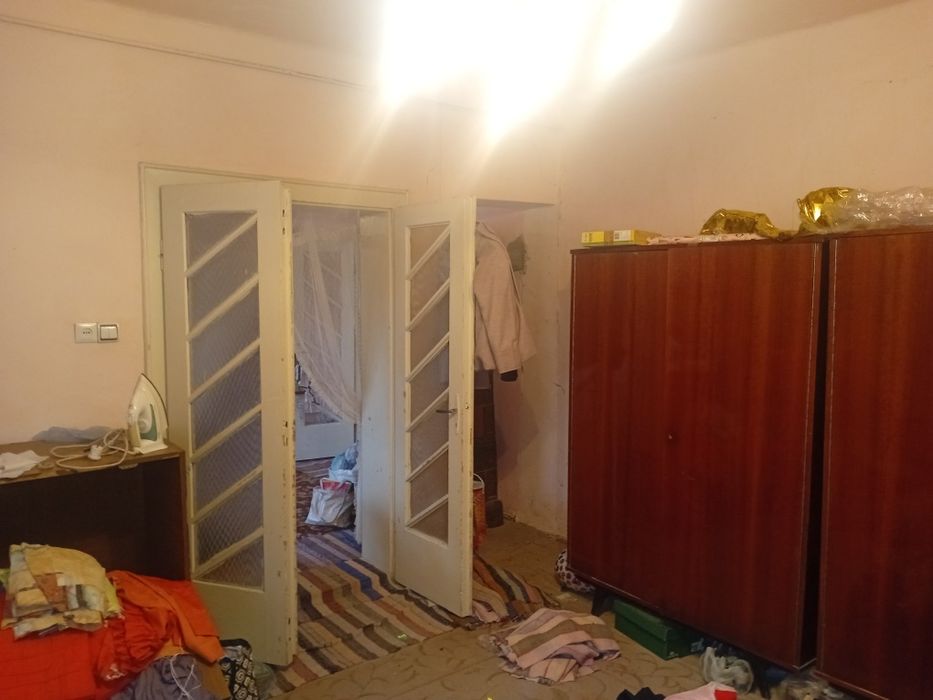 Дешевий будинок в с. Геча з великою ділянкою та садом