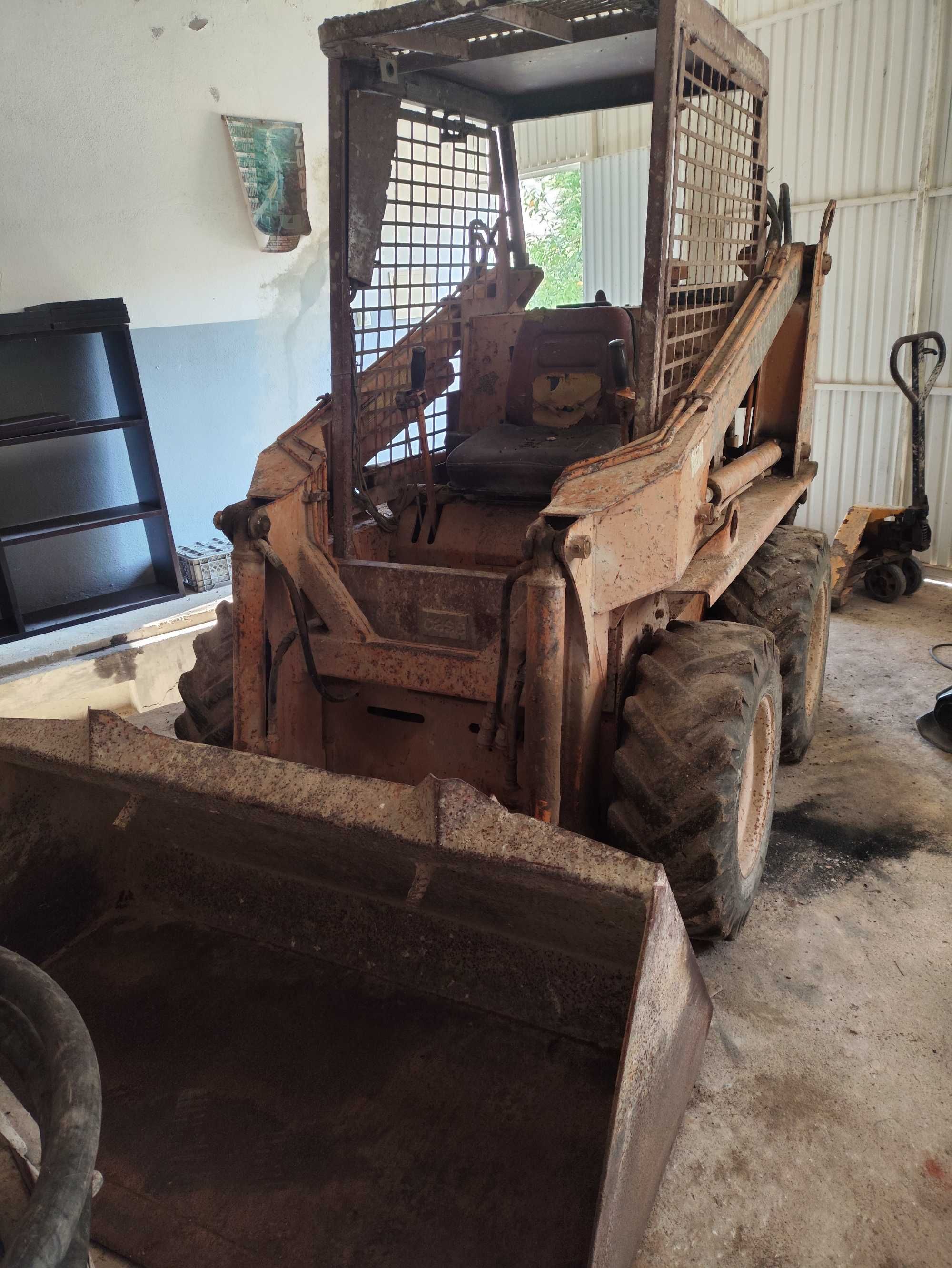 Bobcat case a trabalhar