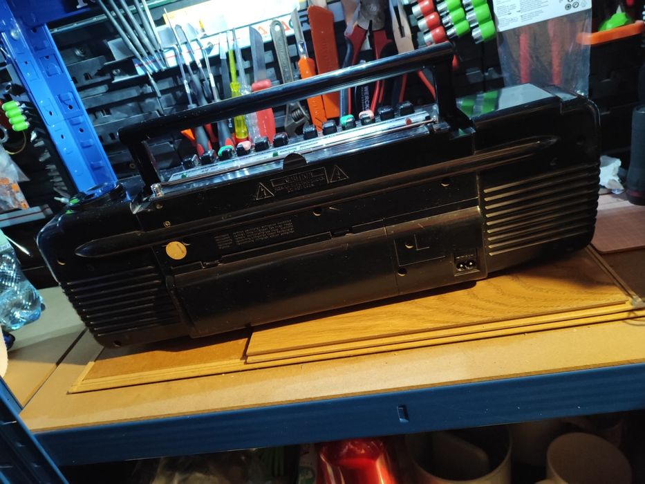 Radiomagnetofon jamnik Philips D8198