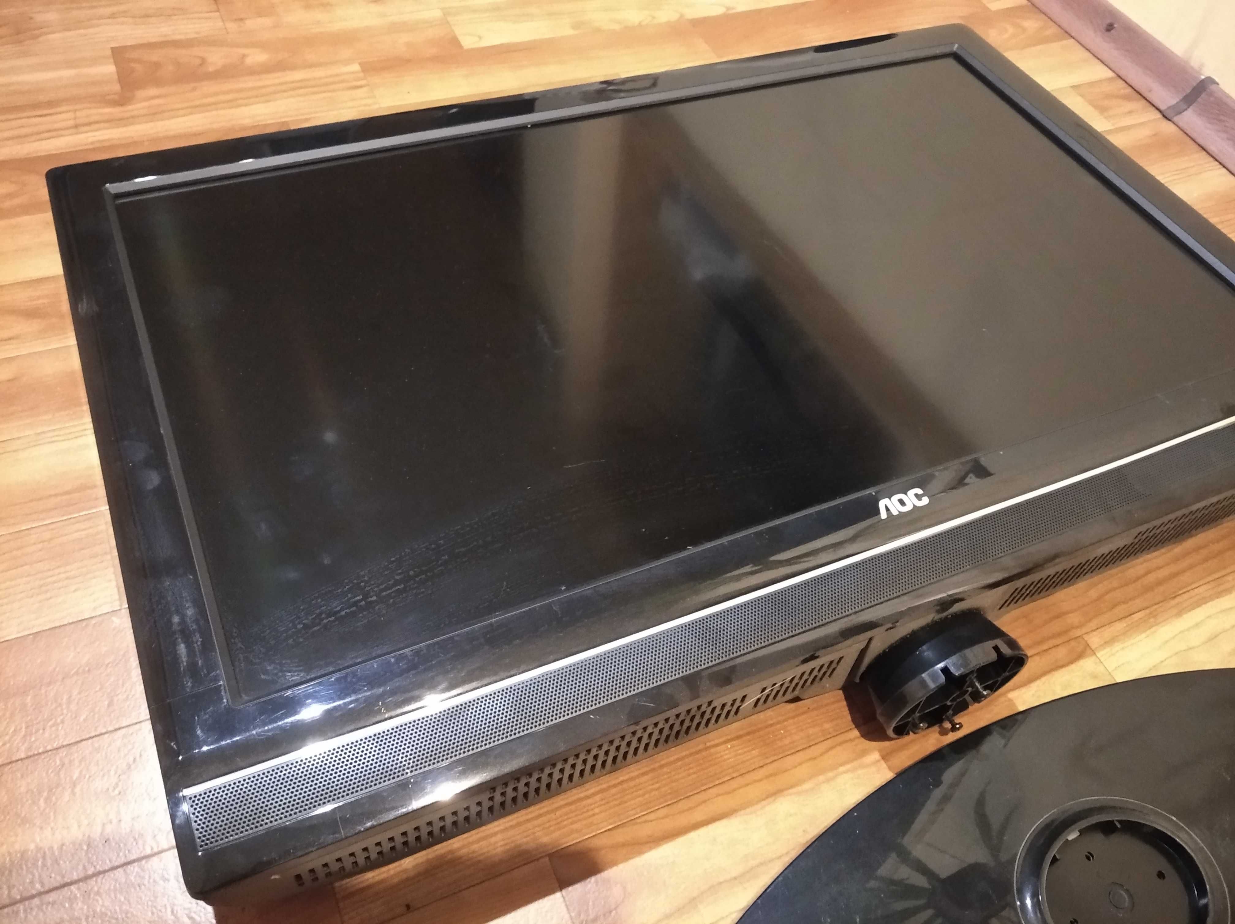 Телевизор AOC  модель - lc32k0d3d (На запчасти или Под ремонт)