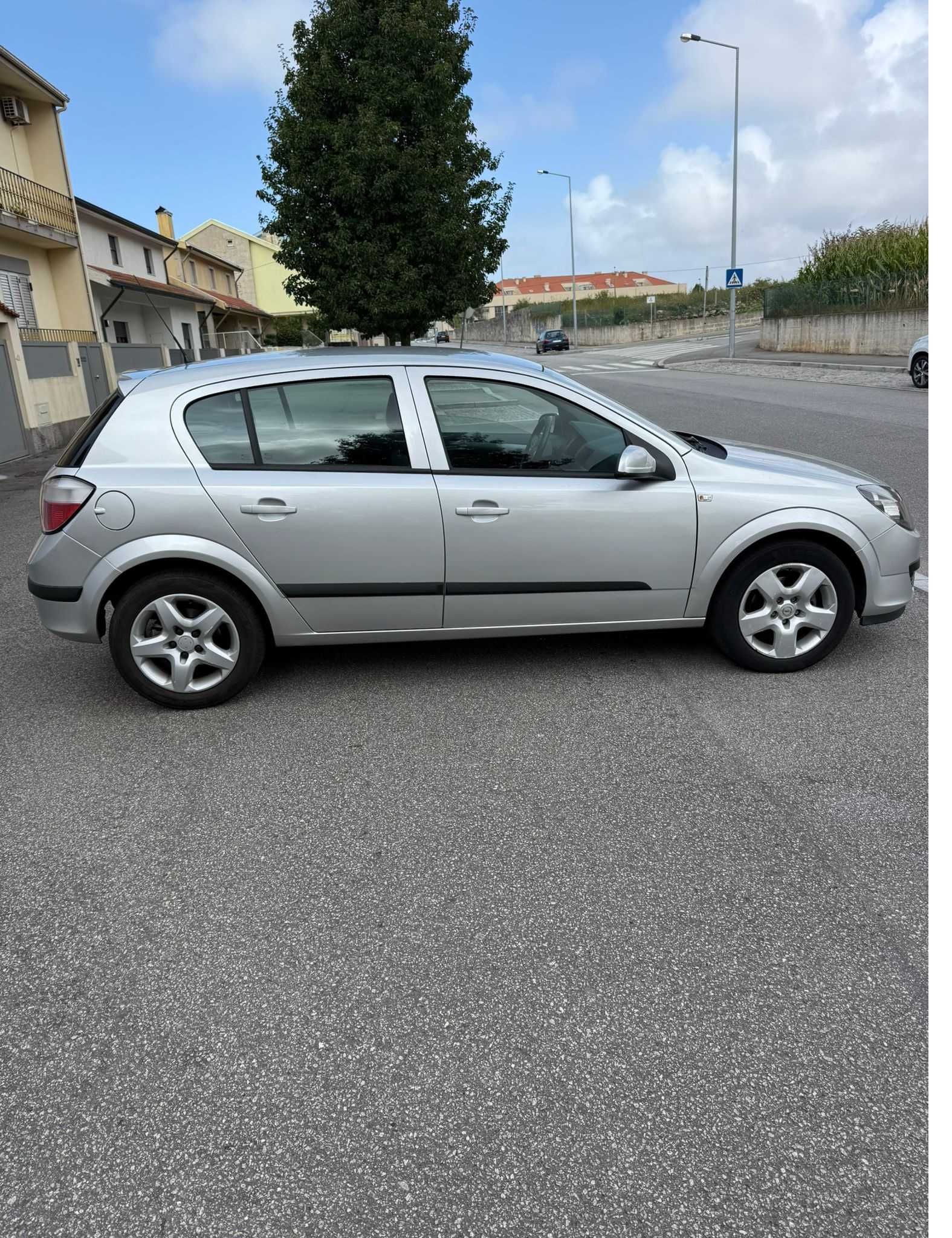 Opel Astra 1.3 Impecável