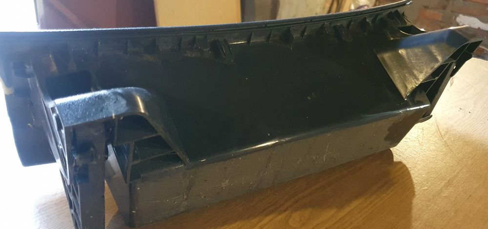 Бардачок Toyota Corolla 150 (2007-2012)