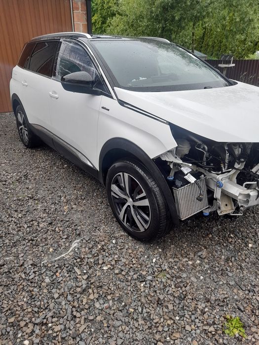 5008 GT-LINE 2020 ROK 7 osób 1.2 130KM 55 tys km LED,NAVI ALU 18 ca