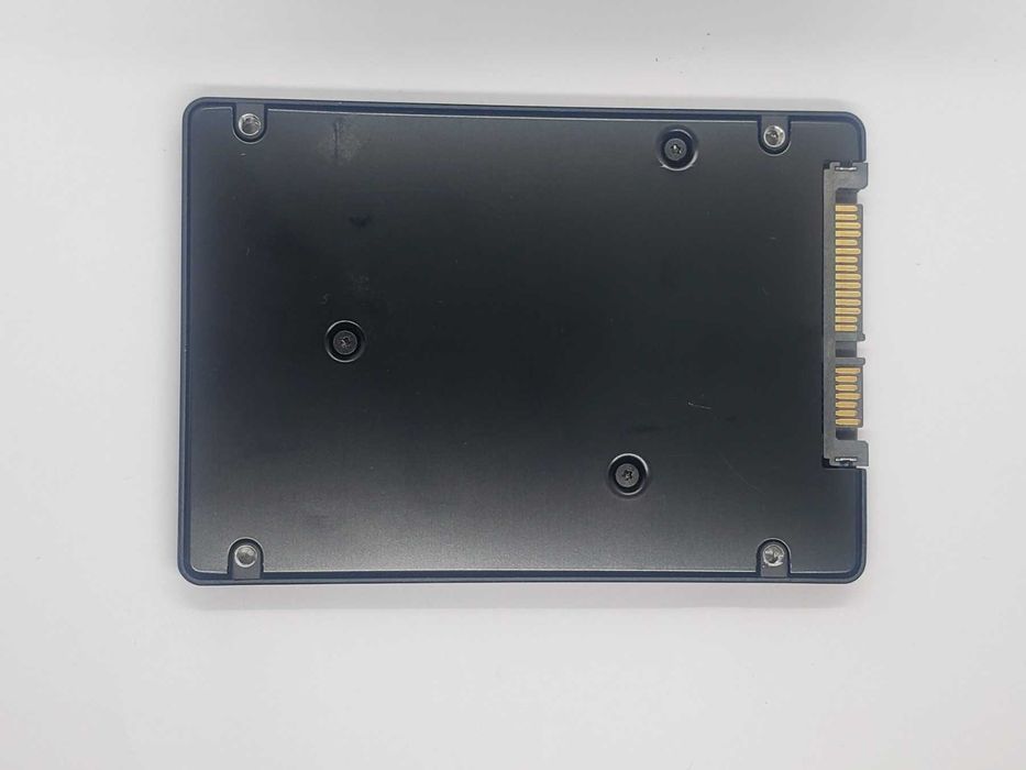 SSD 480gb Samsung PM863. 2.5" sata3 tlc 7mm. б.у.хорошее состояние.