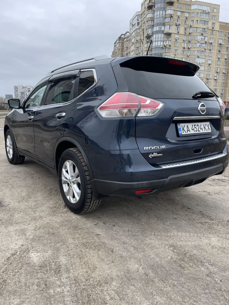 Nissan Rogue продам