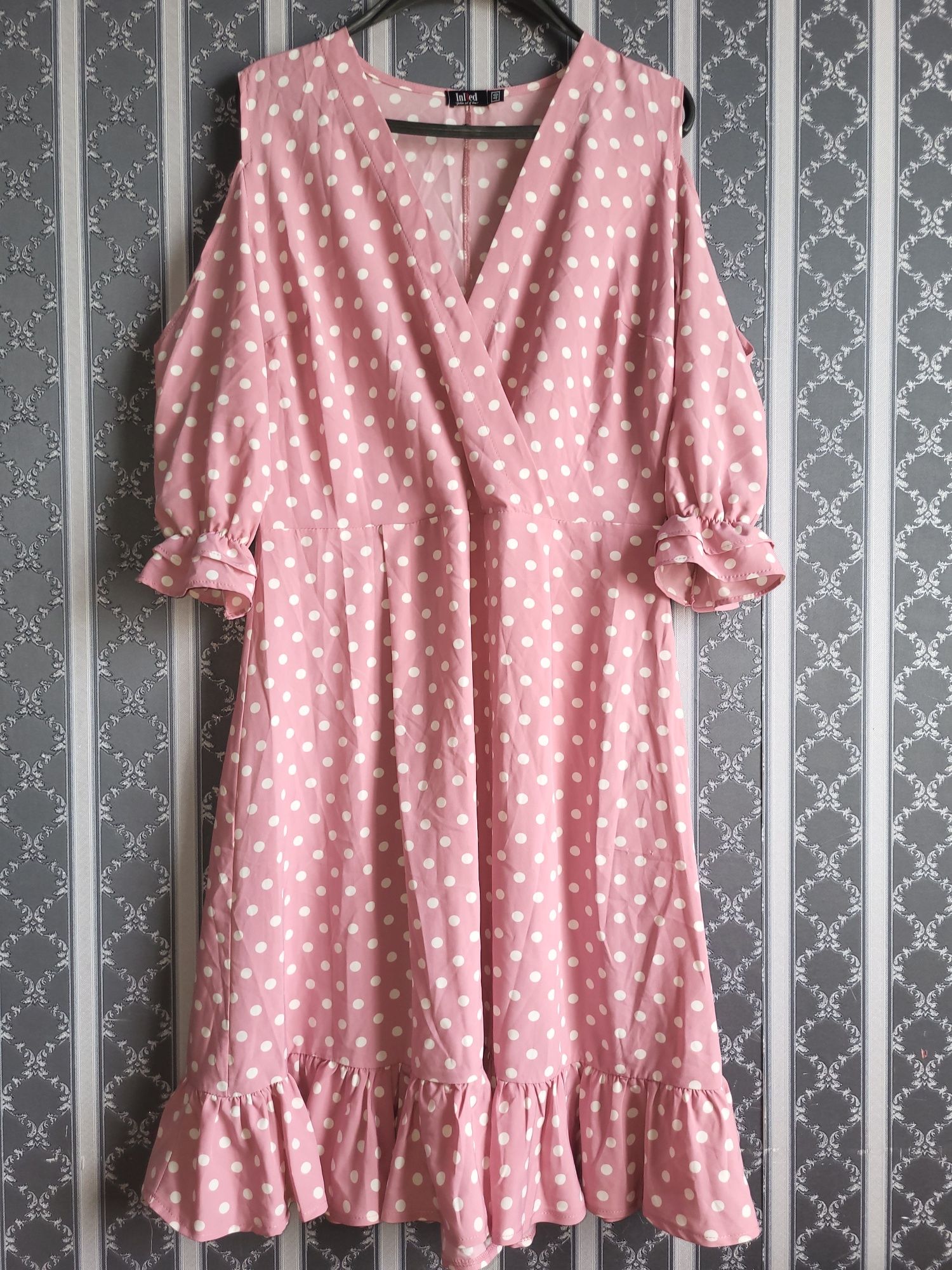 Платье воланы розовое в горошек Inred L-XL