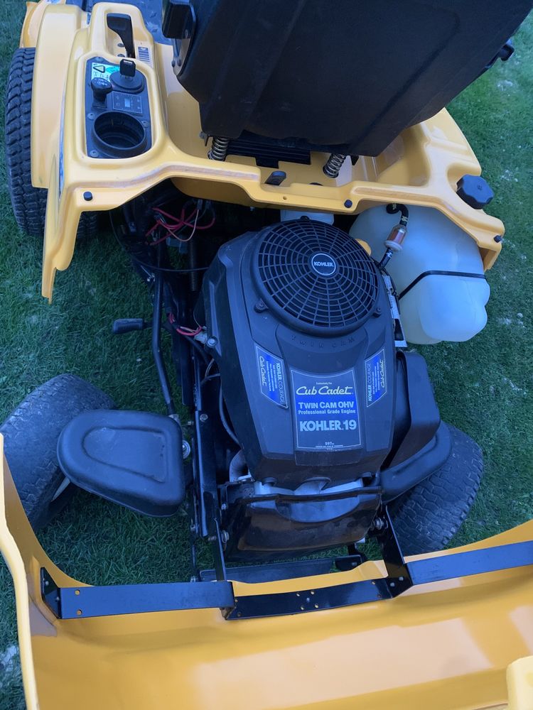 Cub Cadet zetoturn FMZ 42, traktorek kosiarka