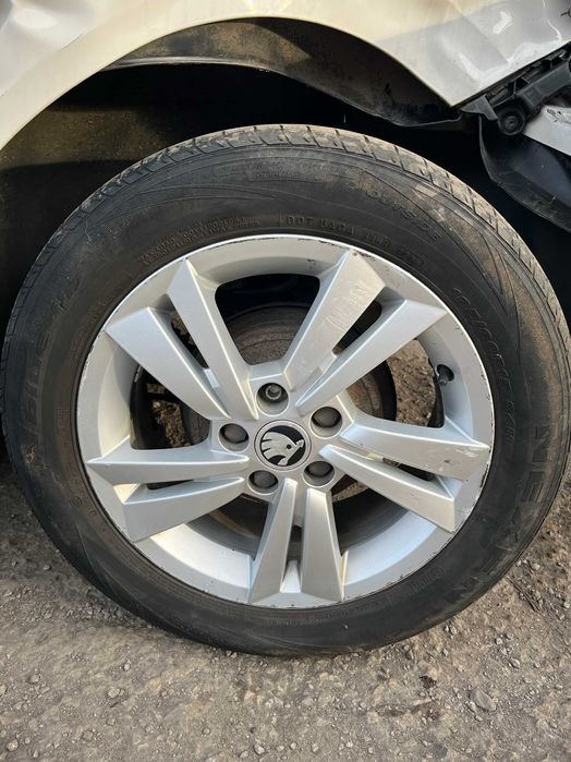 Felgi Skoda Fabia III 3 Lift 5x100 6J ET38 6V0.601.025M