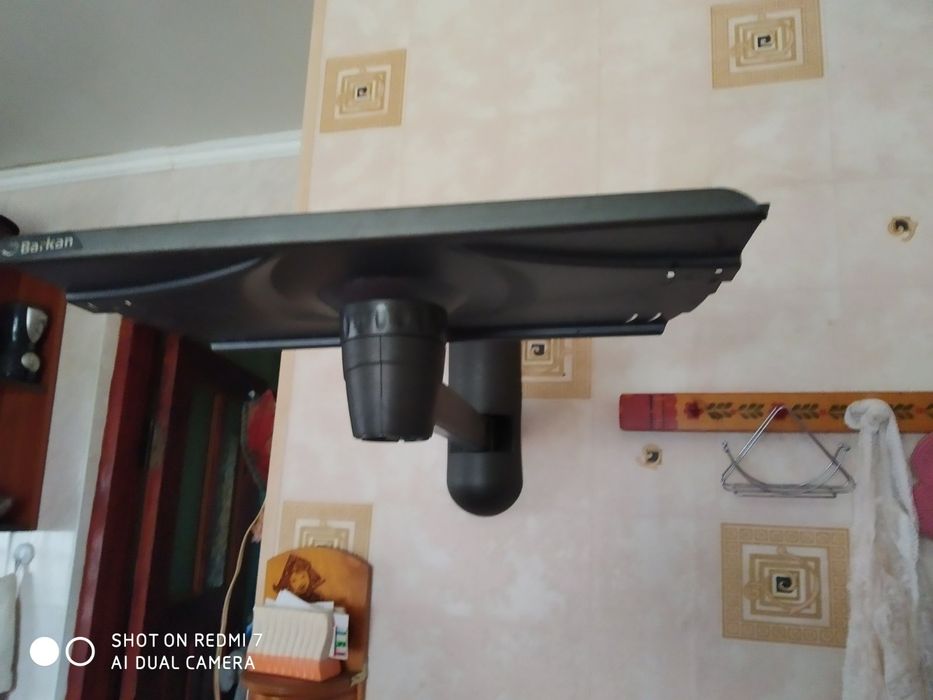 Кріплення для телевізора