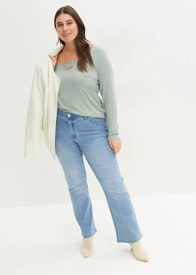 B.P.C jeansy bootcut ze sztrasami ^46