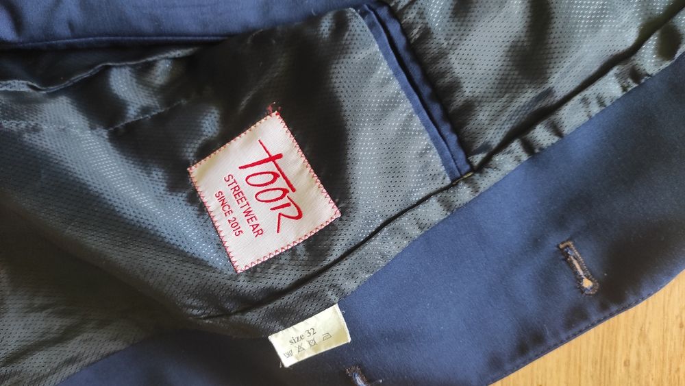 Піджак шкільний з желеткою для хлопчика на 9років