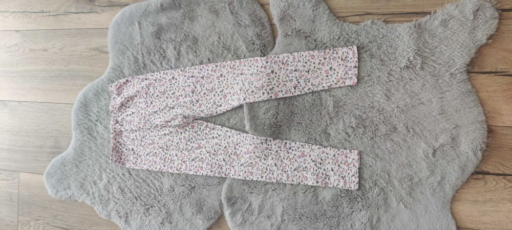 Legginsy dla dziewczynki rozm. 140