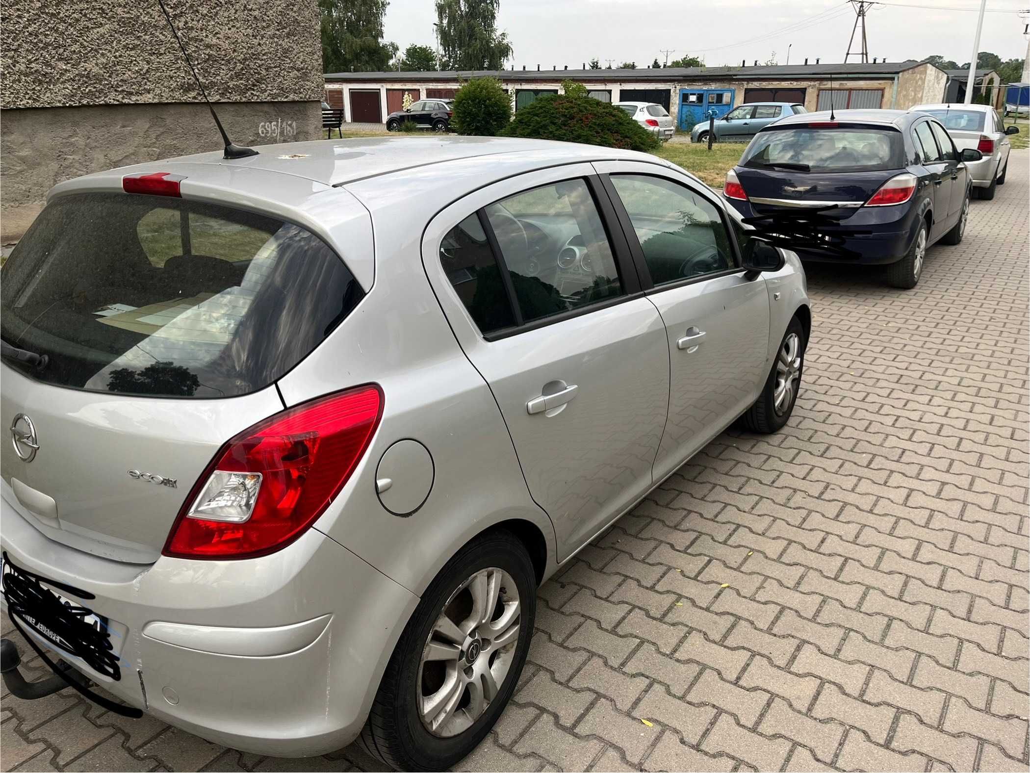 OPEL CORSA D 2013 sprawne, zadbane auto