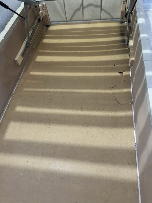 Ліжко односпальне