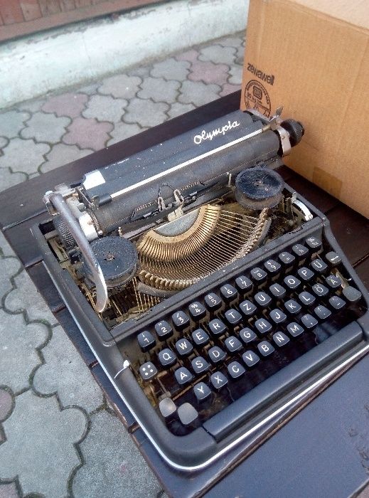 maszyna do pisania Olimpia
