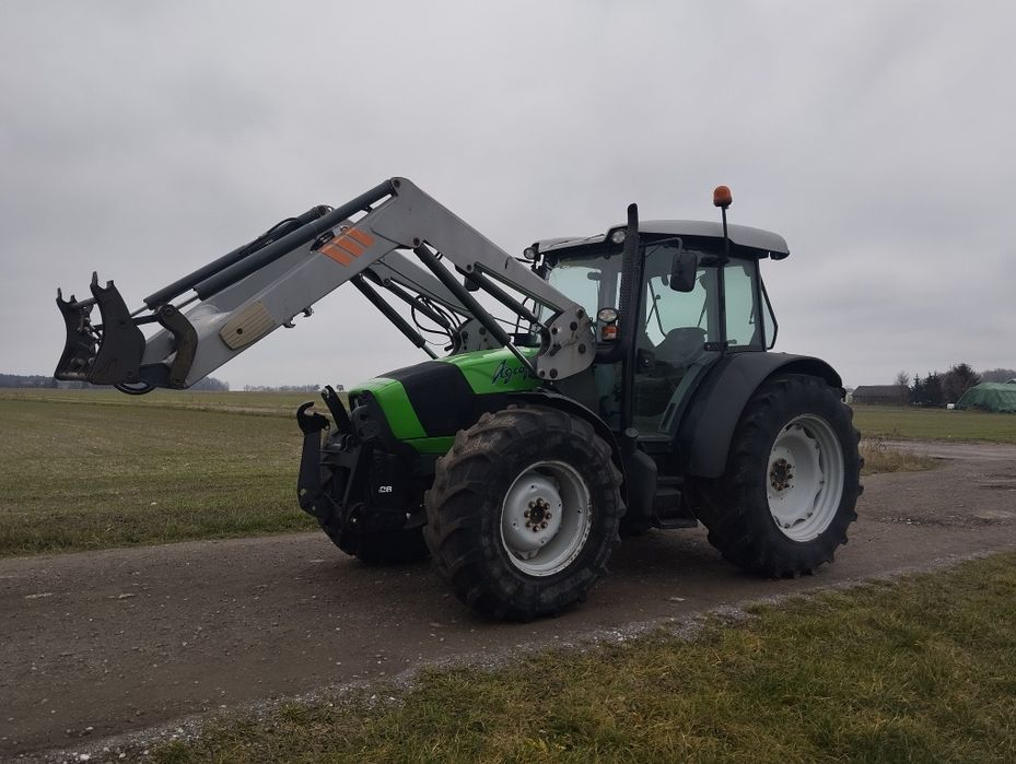 Deutz-Fahr Agrofarm 85   2006rok.