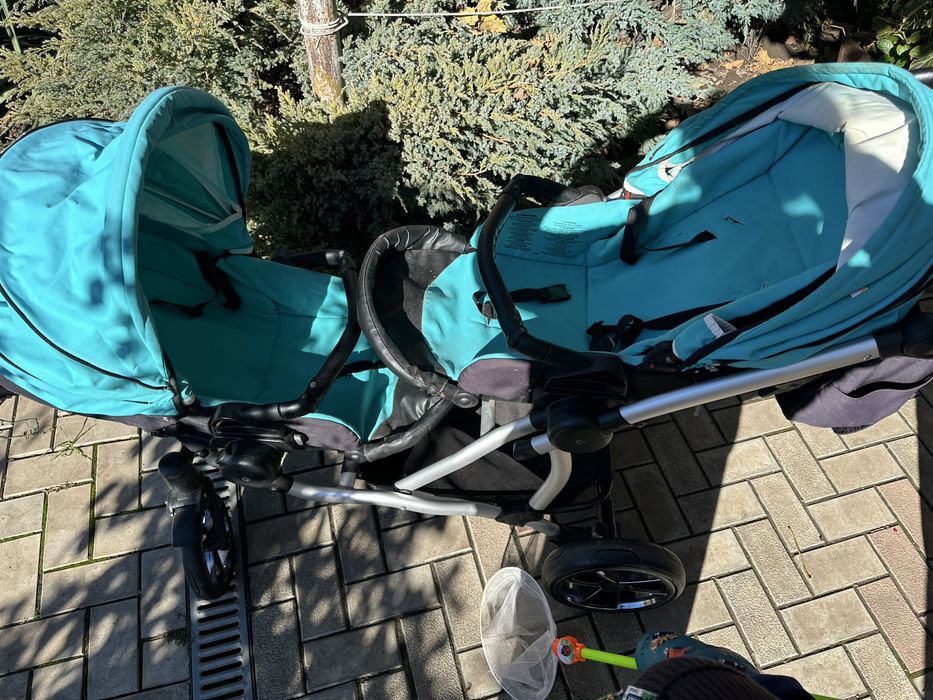 Коляска доя двойни