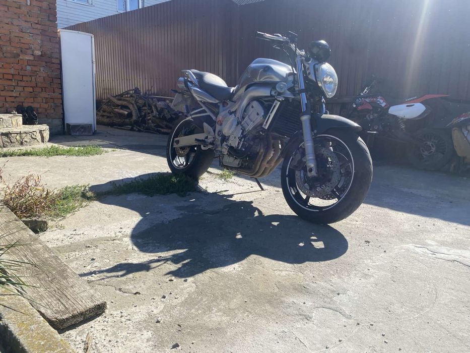 Продам Yamaha Fazer 600