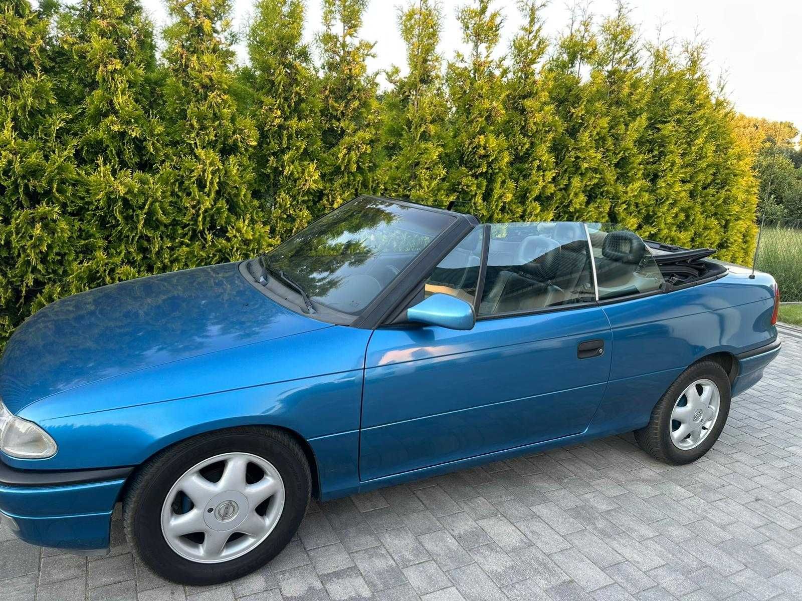 Opel Astra F Cabrio Bertone