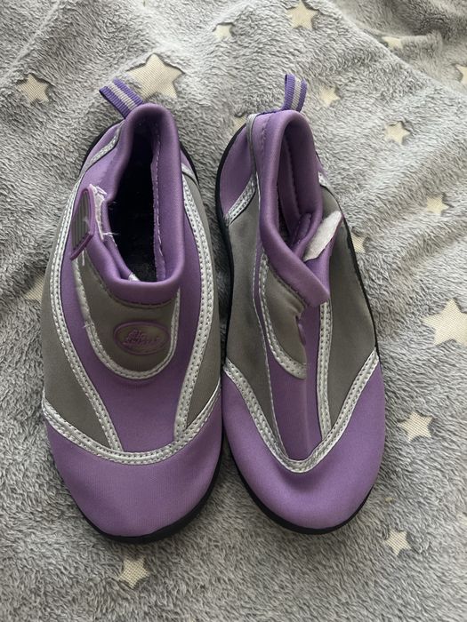 Buty do wody fioletowe czerwone różowe różne kolory i rozmiary