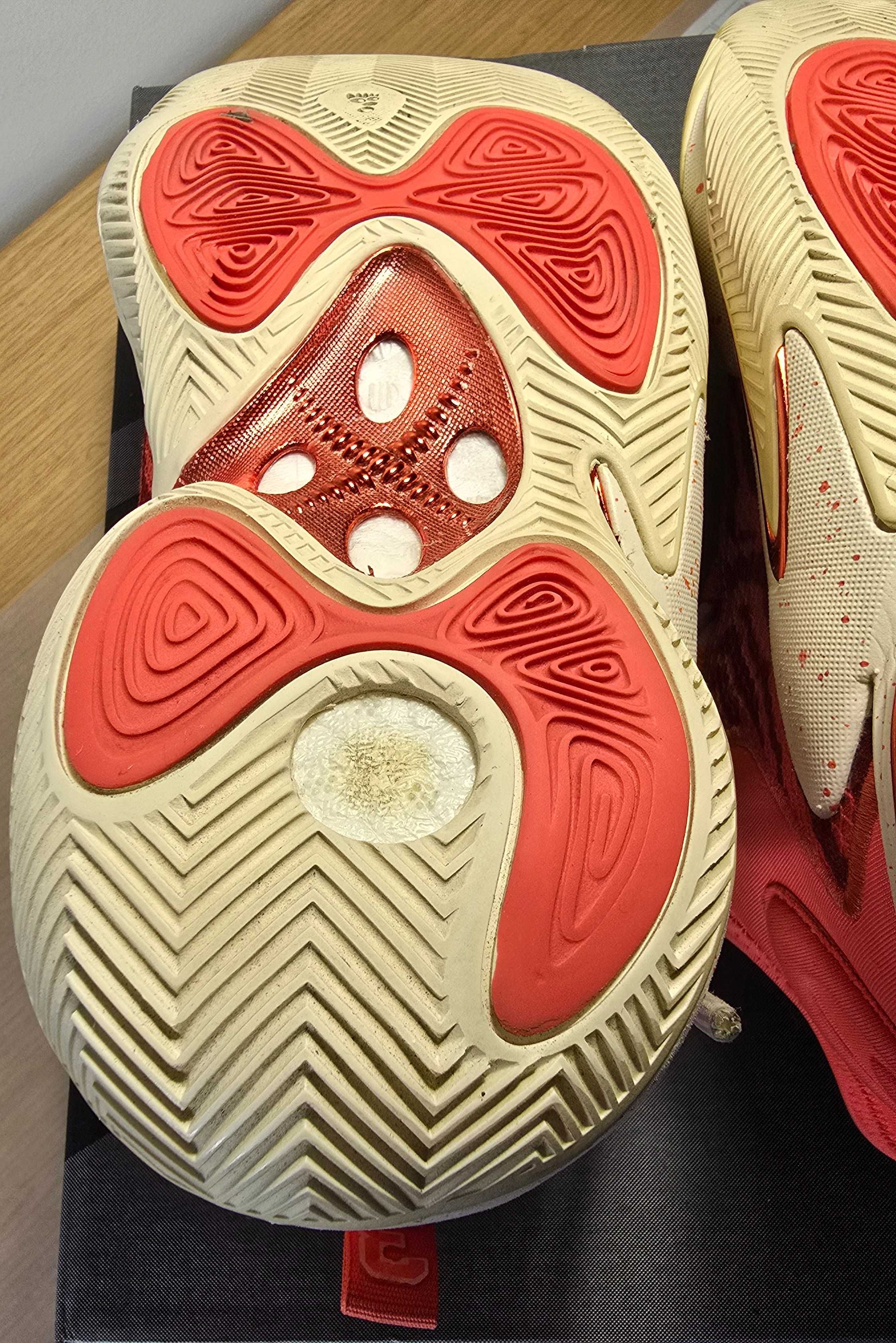 Sapatilhas Basquetebol Adidas