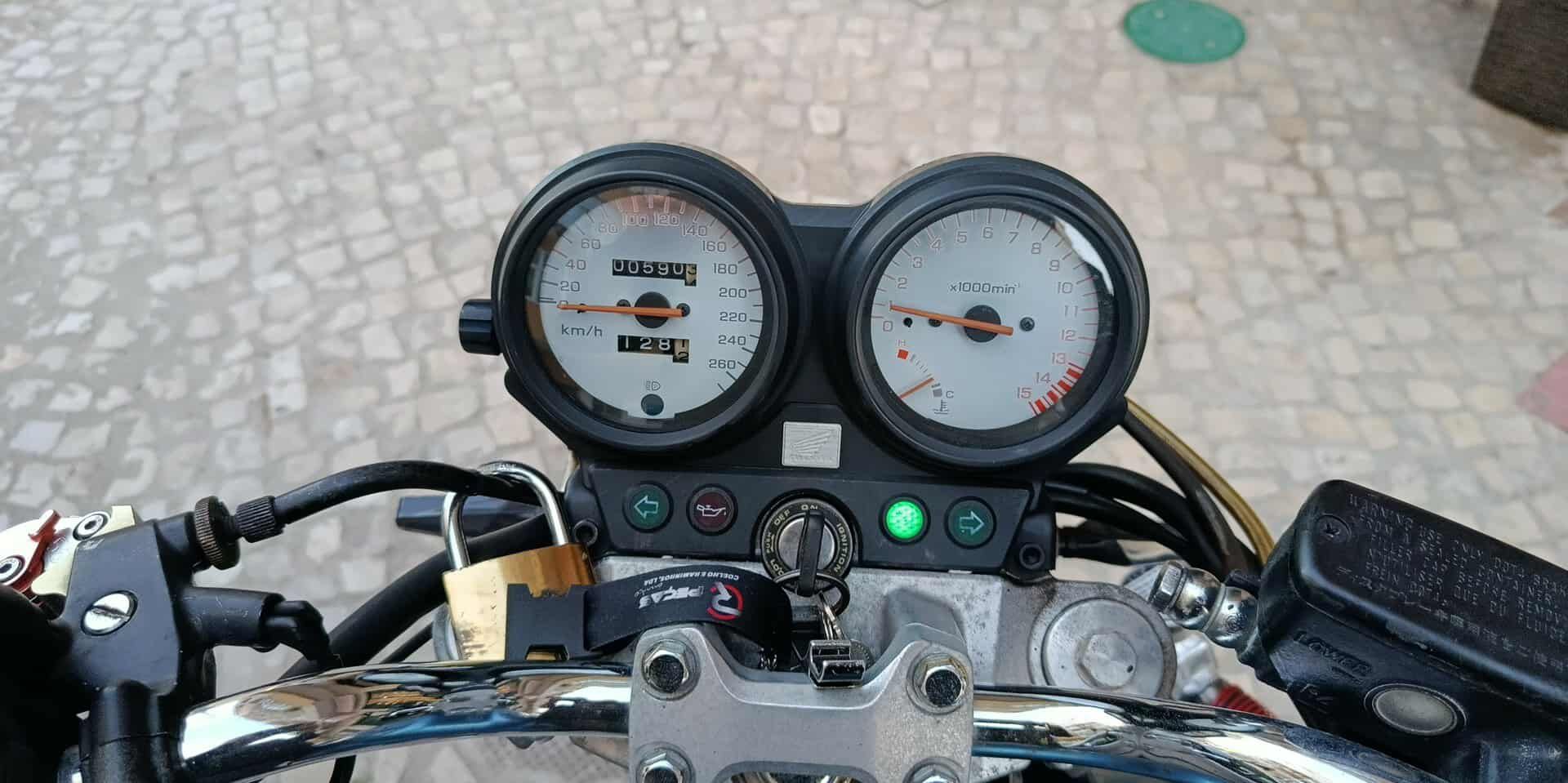 Honda Hornet 600c