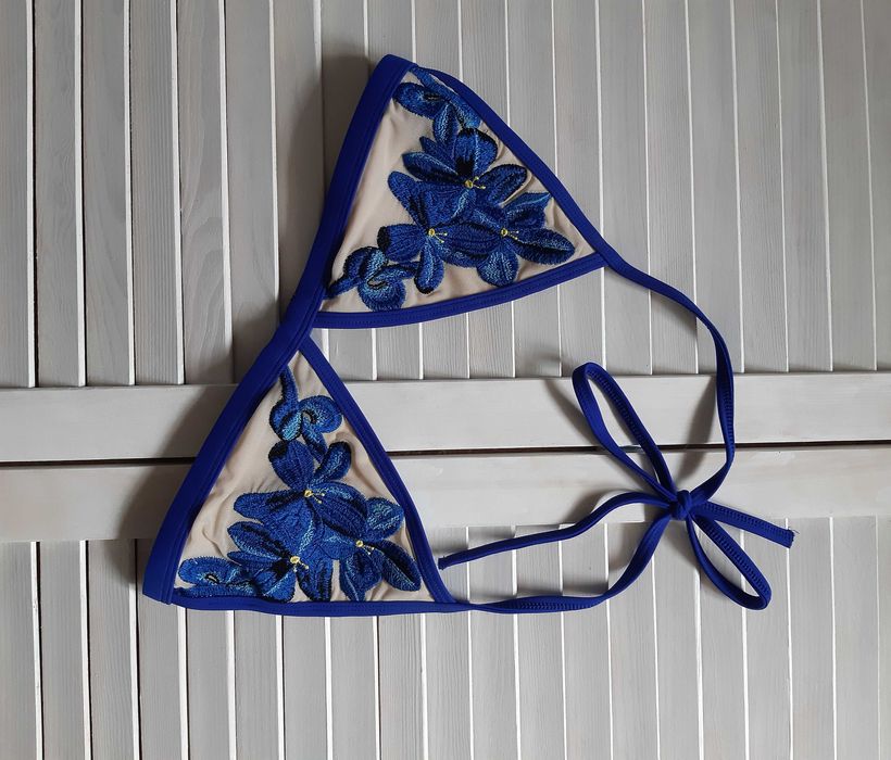 Красивый верх от раздельного купальника, лиф с вышивкой topshop