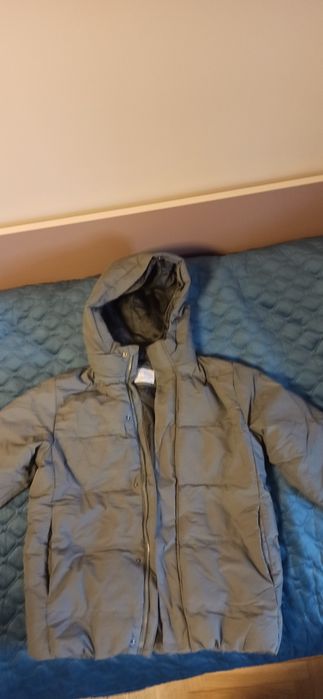 Продам пуховик Zara