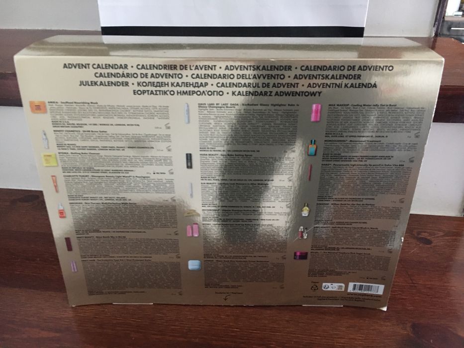 Kalendarz adwentowy Sephora Favorites