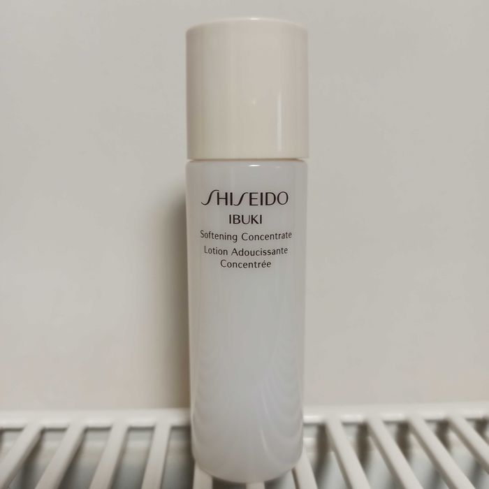 Смягчающий лосьон против признаков усталости кожи Shiseido Ibuki