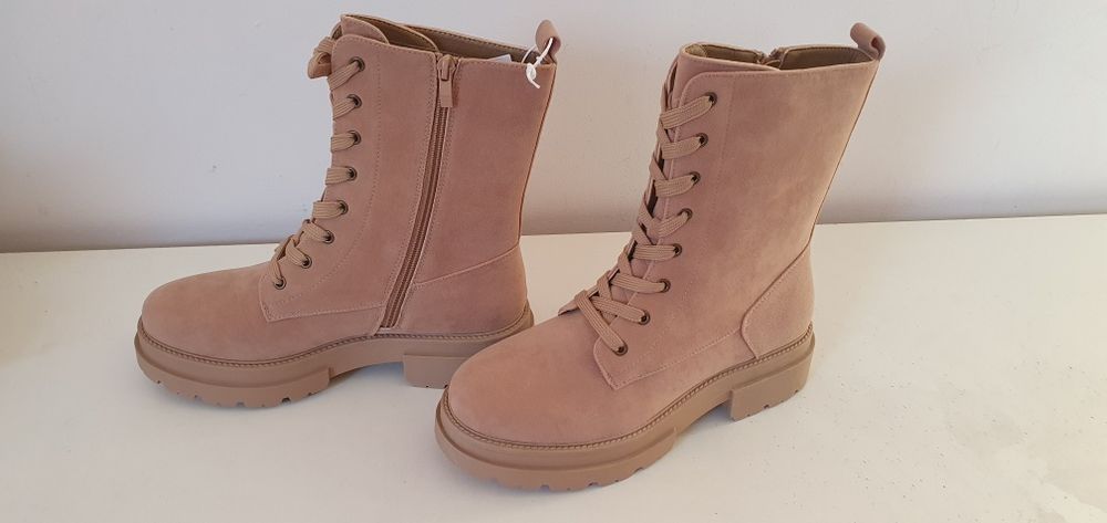 Botki damskie  36 Buty i Bezowe Nowe