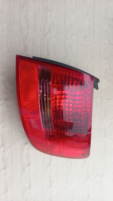Audi a6 c6 04-08 kombi lampa tylna prawa prawy tyl  zwykle zarowki