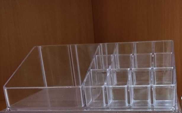 Пластиковий акриловий бокс органайзер прозорий контейнер для косметики