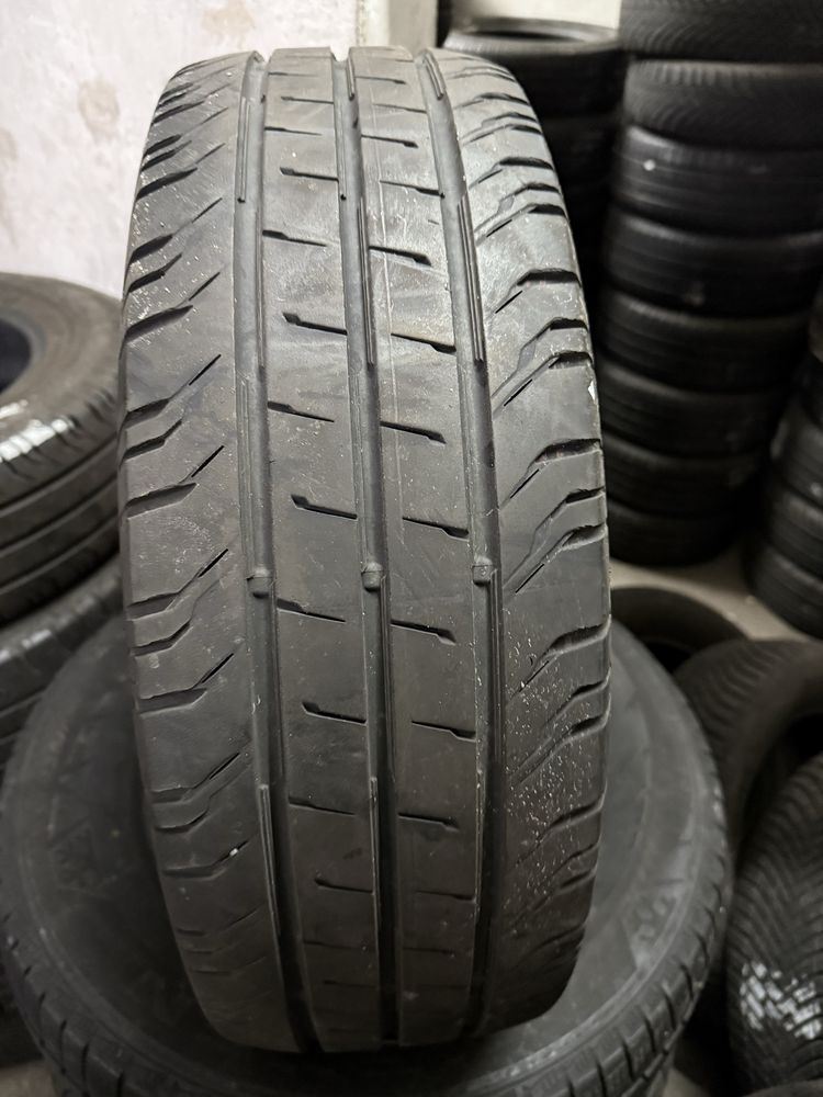 2xContinental 215 65r16c., 2018 7mm
