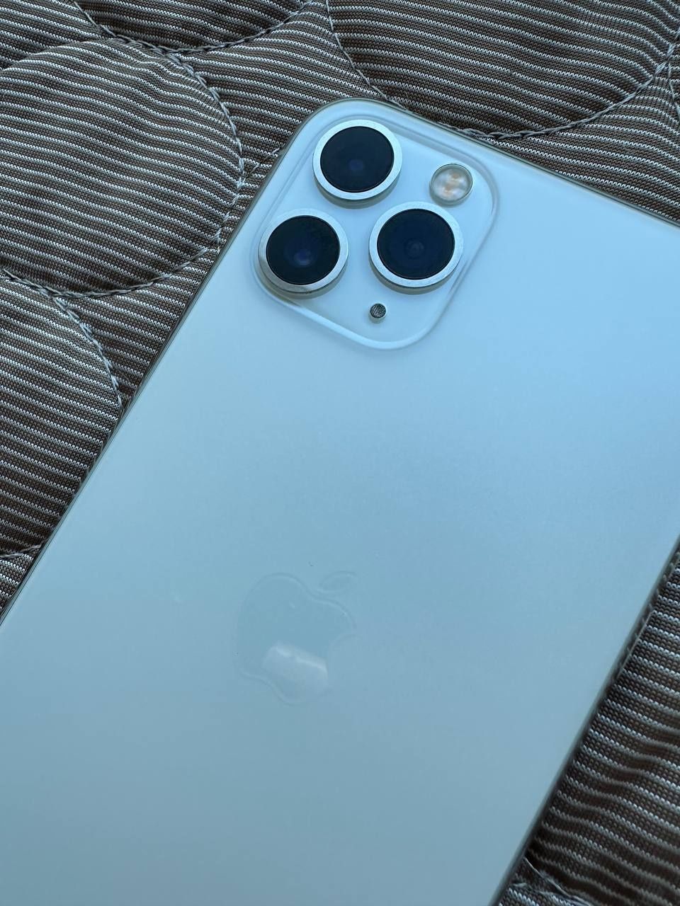 iPhone 11 pro 256g