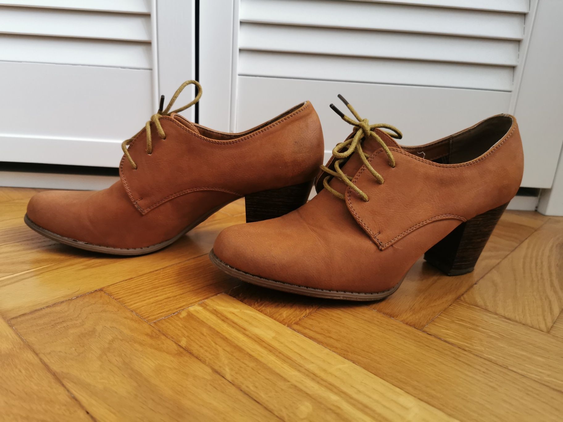 Botki Carla Barson CCC 39