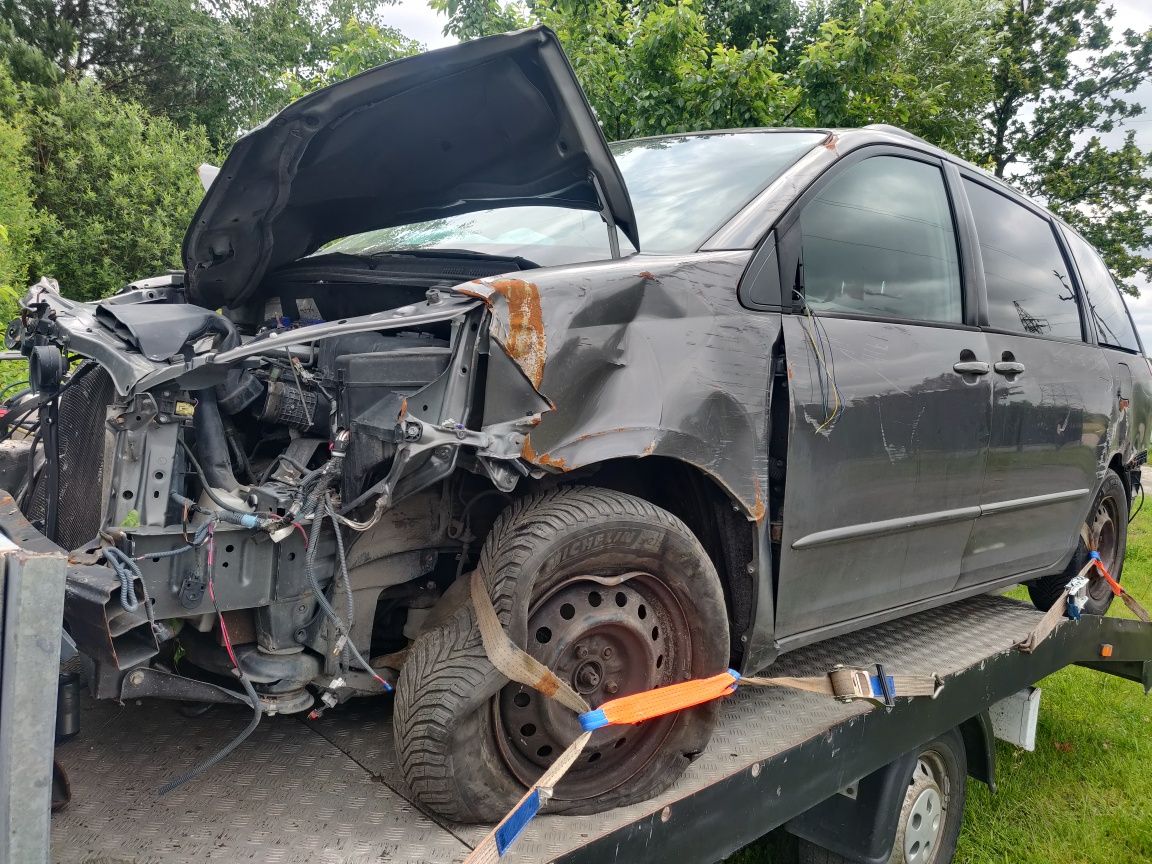 Toyota Sienna silnik skrzynia automatyczna drzwi klapa szyba tapicerka