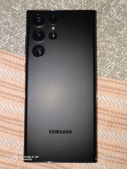 Samsung Galaxy S22 Ultra 8/128GB Snapdragon 8 Gen 1 I 15 Android