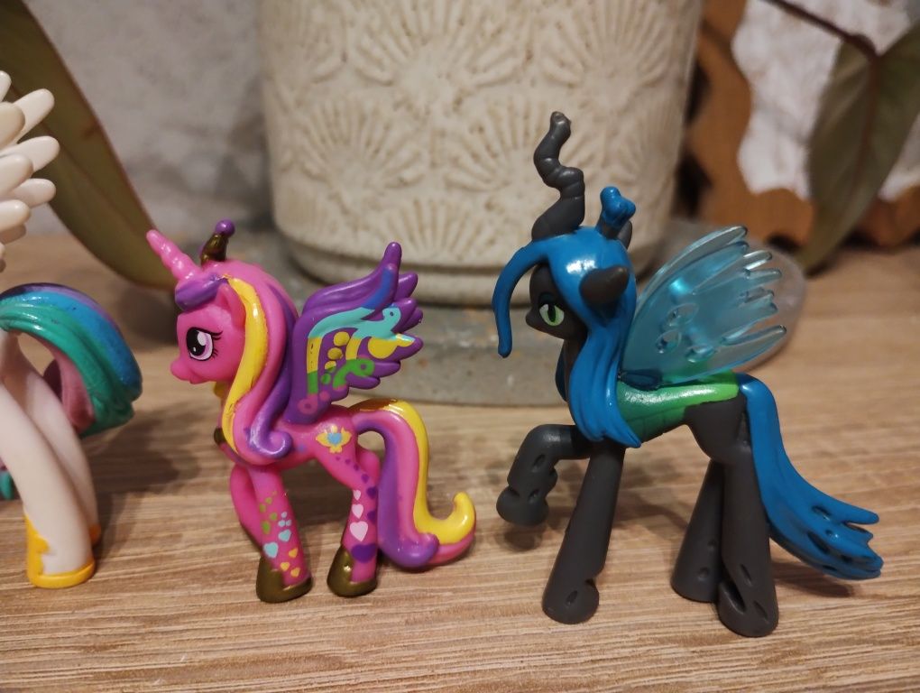 Kucyki My Little Pony Discord Chrysalis Nightmare moon