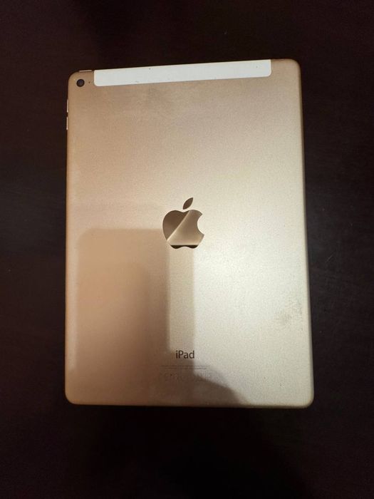 iPad Air 1 (2013), Wi-Fi + Cellular, 16GB, золотой