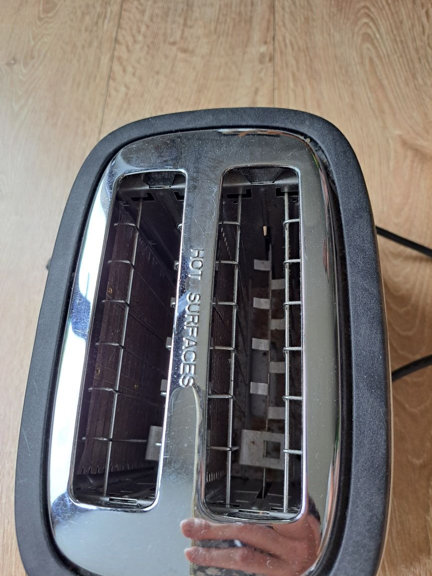 Toster marki Russell Hobbs